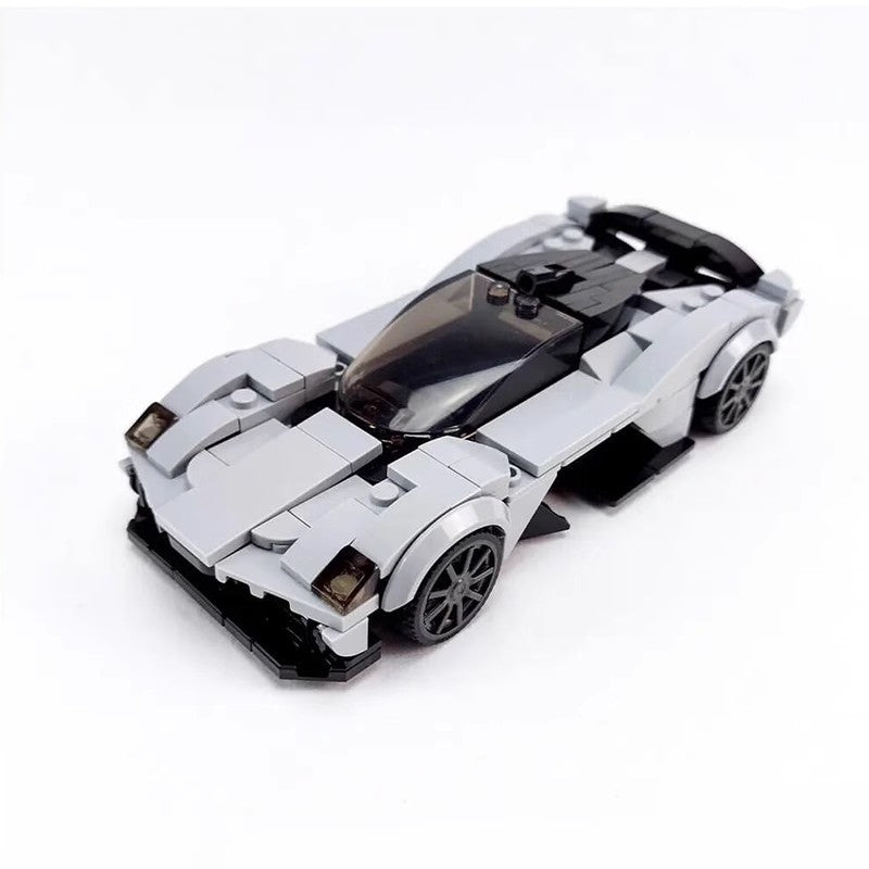 MOC Aston Martin Valkyrie V2 Building Block Model – 284PCS Hypercar Brick Toy Collectible