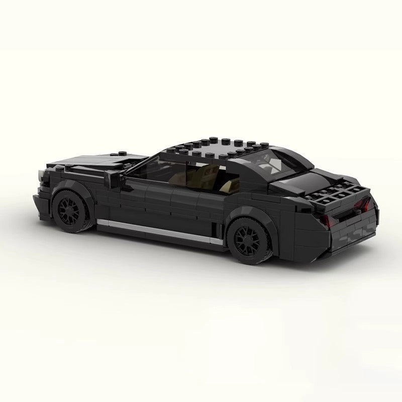MOC Mercedes Maybach S680 Luxury Car Building Blocks Model – Collectible Black Brick Sedan